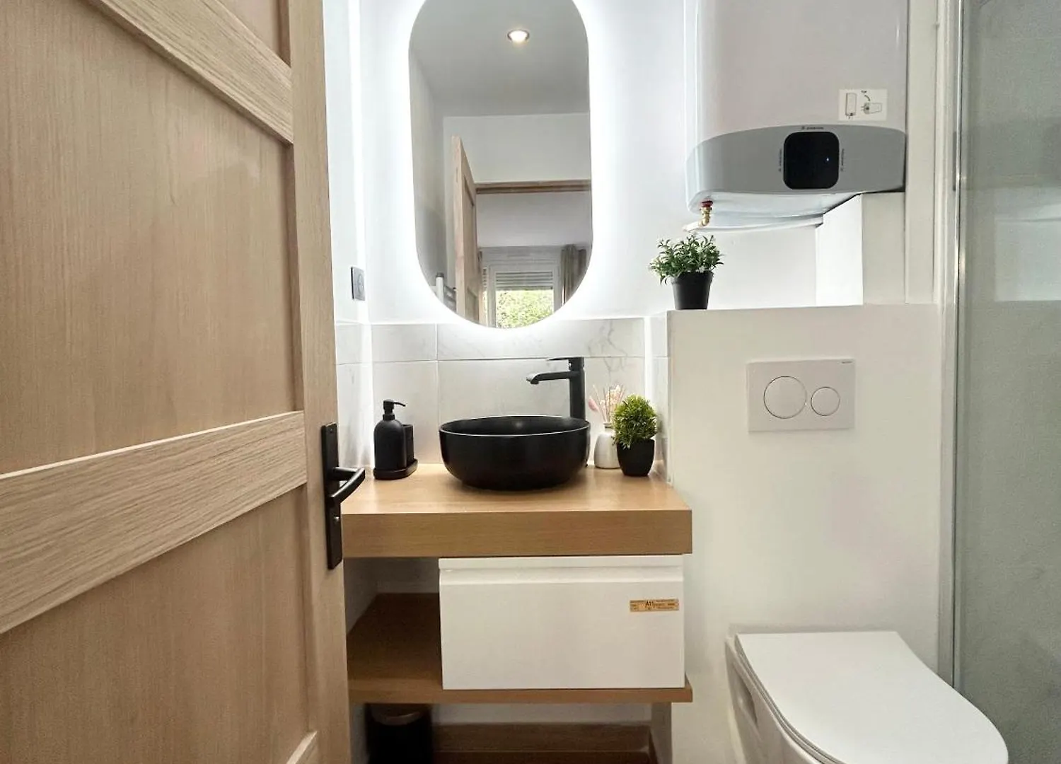 Appartement Studio 100M Gare Part-Dieu/Terrasse/Parking Prive Lyon